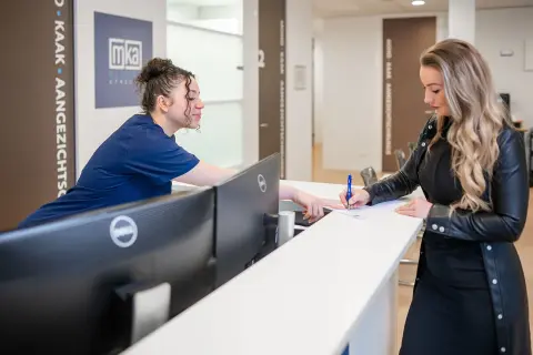 Balie medewerker mka den haag
